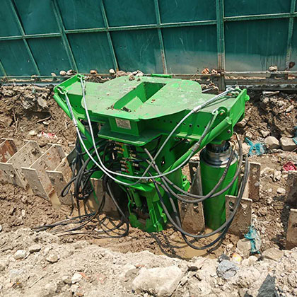 拔型鋼機(jī),專(zhuān)業(yè)提供各類(lèi)